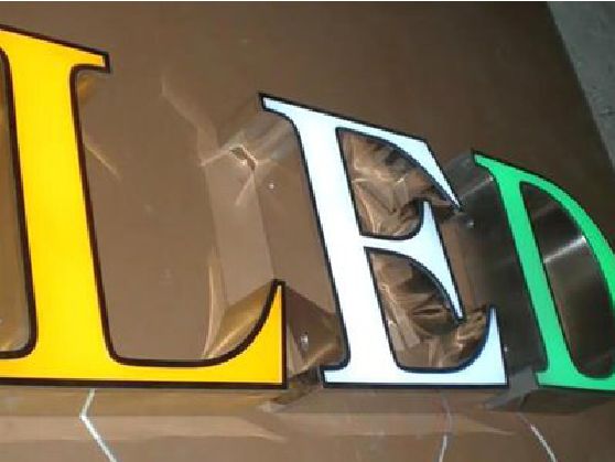 杭州介绍LED招牌的基础知识。